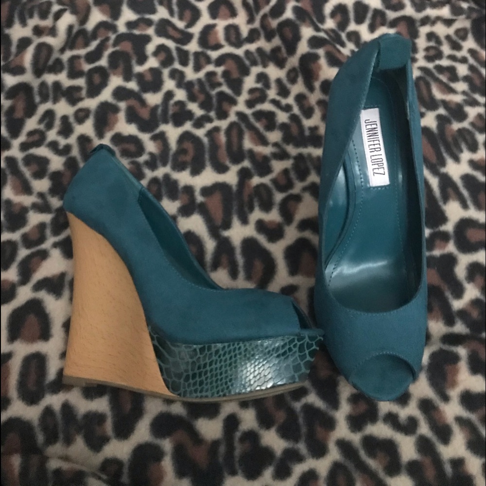 Jennifer Lopez Heels